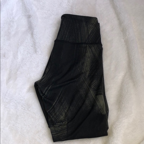 Lululemon Athletica Capri leggings - Picture 4 of 4